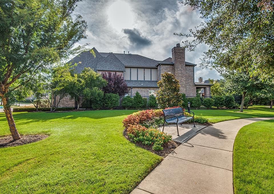 1st image of 626 Brookstone Dr