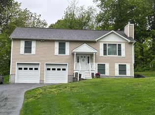 21 Kingston Ave, Cortlandt Manor, NY 10567