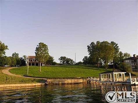 1st image of 115 Long Island Dr