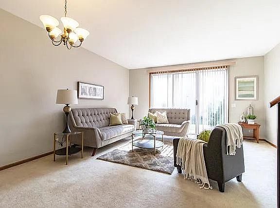 3rd image of 123 W Brownstone Way