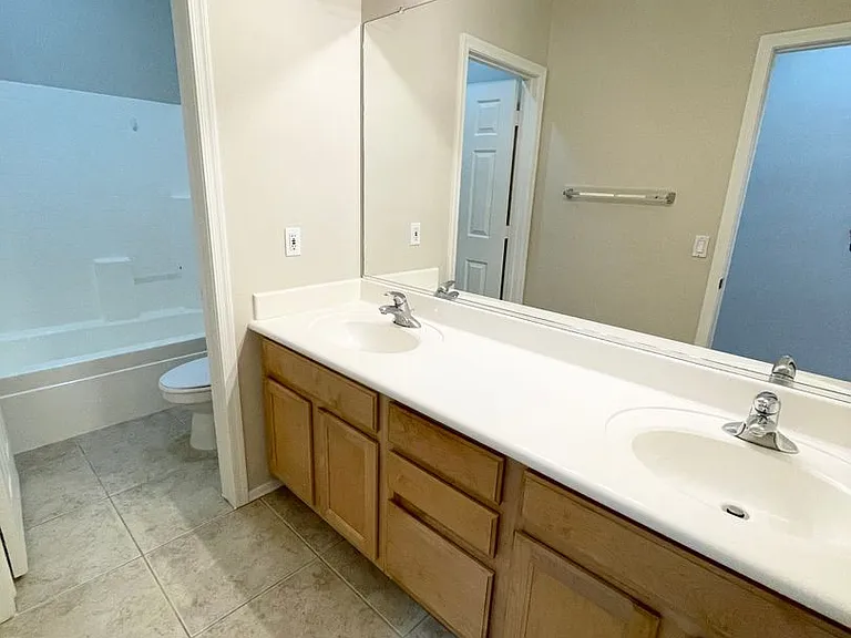3720 W Rushmore Dr — Photo 27