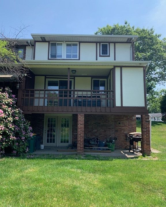 2nd image of 4324 Hemlock Cir