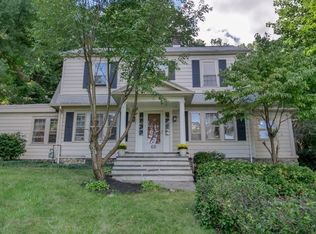 60 Flagg St, Worcester, MA 01602