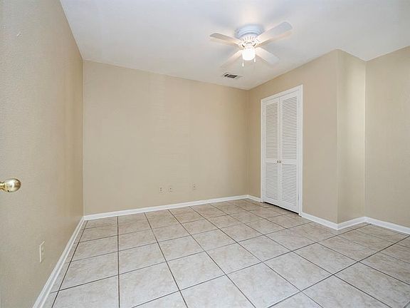 2nd image of 7315 Foxside Ln