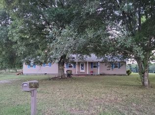 511 O'Z Davis Rd, Eva, AL 35621