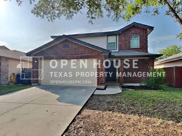 227 Eagle Pass Dr, New Braunfels, TX 78130