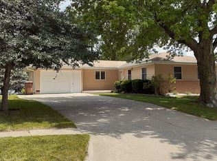 1522 Harriet Ave, Carroll, IA 51401