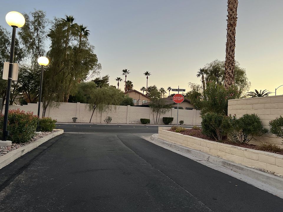 2nd image of 578 Cervantes Dr