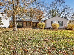 180 Cedarbrook Dr, Loveland, OH 45140