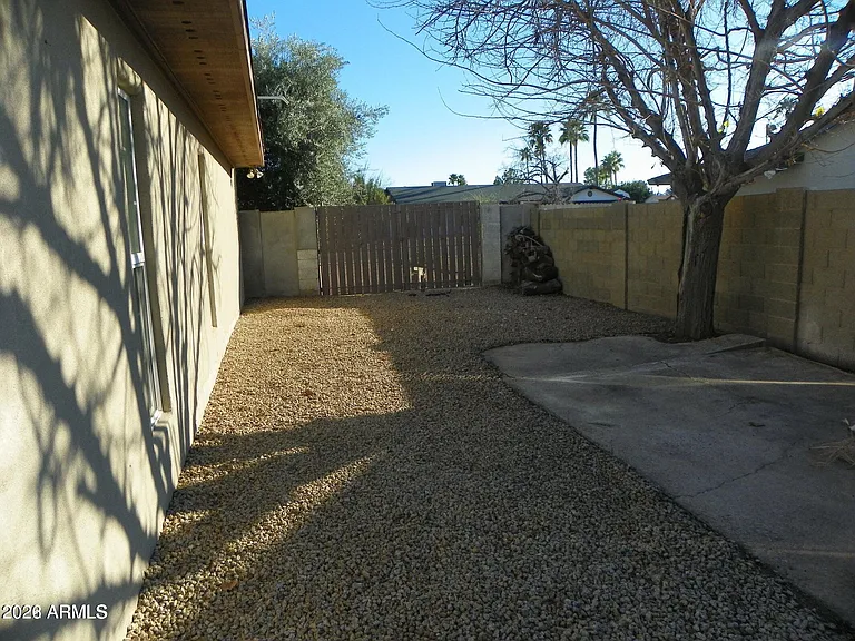 5334 E Friess Dr — Photo 25