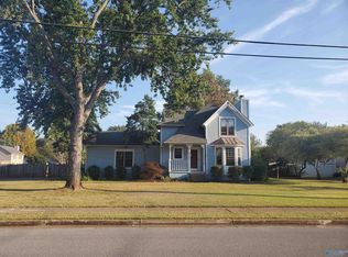 114 Buttercup Ln, Madison, AL 35758