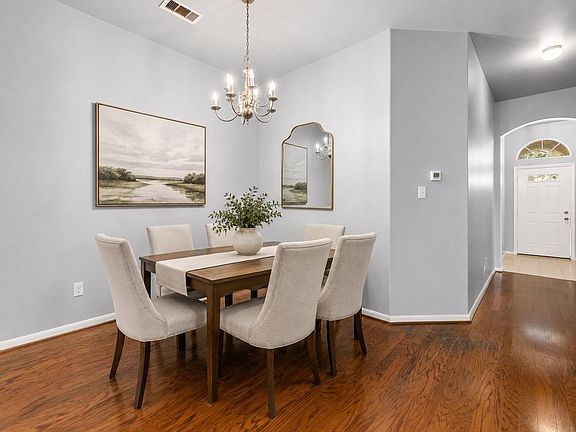 3rd image of 9026 Clearwood Landing Blvd