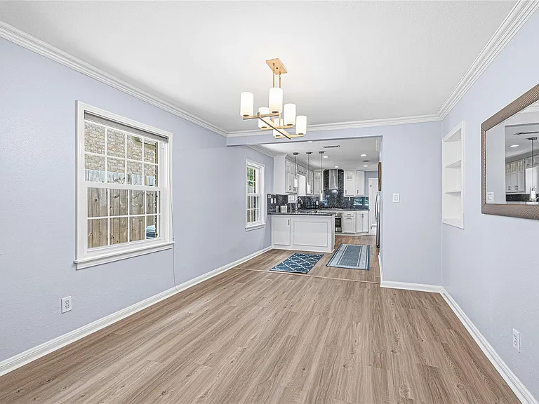 4002 Merrick St — Photo 14