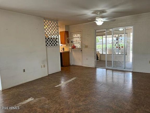 2nd image of 9927 W Pinehurst Dr