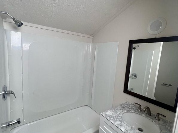 60A Magnolia