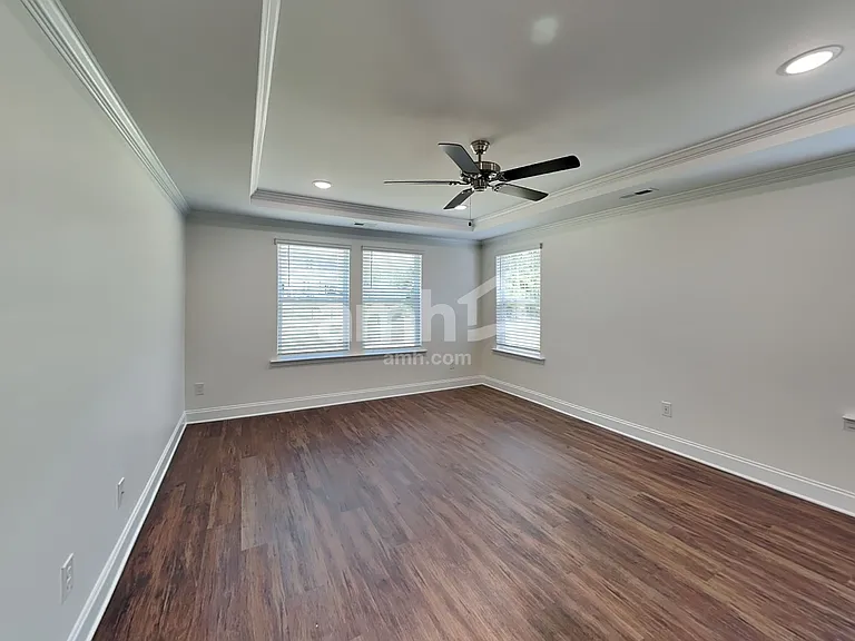 13005 Redwind Dr — Photo 11