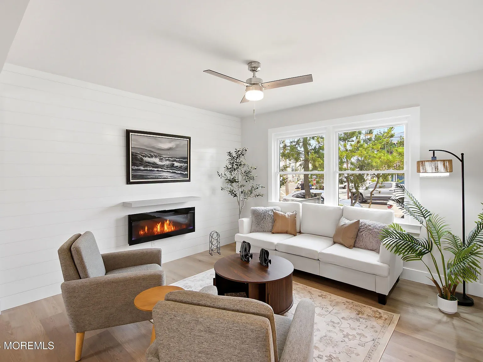 3 bed, 1188 sqft, $2,195 — Photo 3
