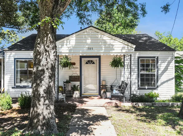 705 Jackson St, Weatherford, TX 76086