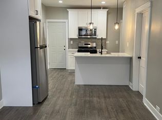 2845 W 25th St #2-R, Chicago, IL 60623