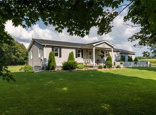 44 Crill School Rd, Mercer, PA 16137