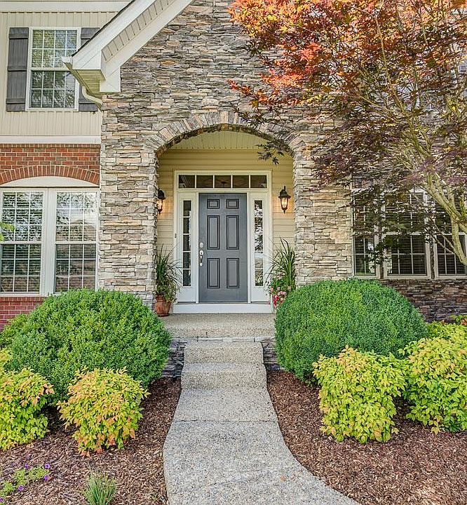 1003 Queens Pl, Spring Hill, TN 37174 | Zillow