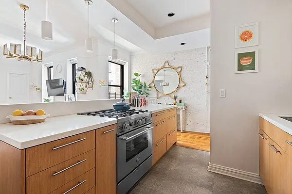 Sold by Compass | media 3