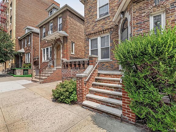 4th image of 2218 Holland Avenue