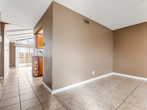 5th image of 7923 Briaridge Dr