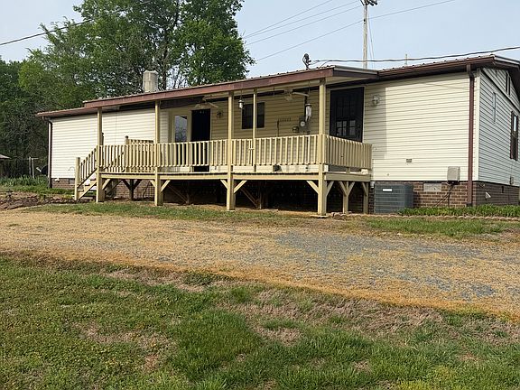 3rd image of 20232 State Highway 138