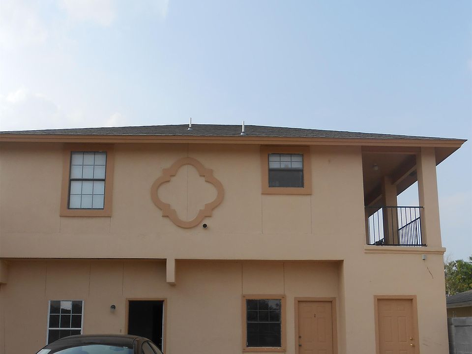 1st image of 134 Alicante Dr #1