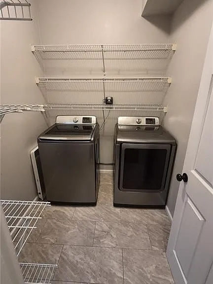 5760 Dovnick Dr — Photo 14