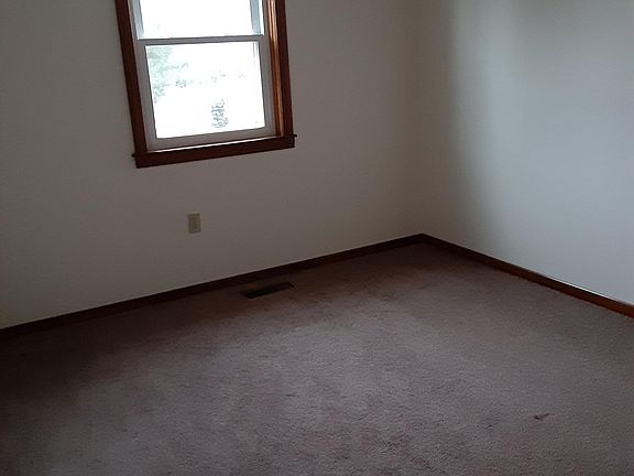 4th image of 43 Anvil Dr