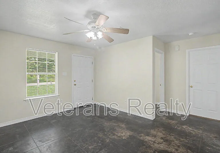 11122 Gorenflo Rd — Photo 8