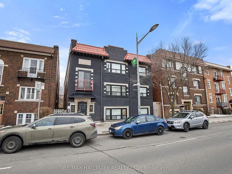 595 Saint Clair Ave W #16 — Photo 2