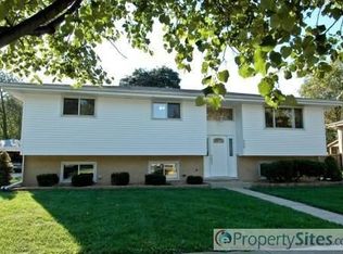 228 Prospect Ave, Wood Dale, IL 60191