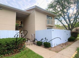 1008A W Maple Ave, Independence, MO 64050