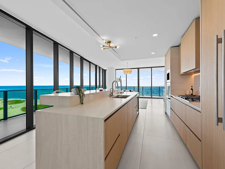900 N Ocean Blvd #906 — Photo 13