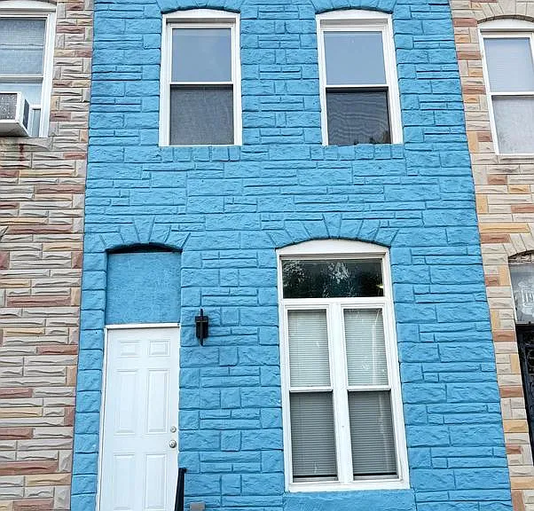 1904 E Lanvale St — Photo 1