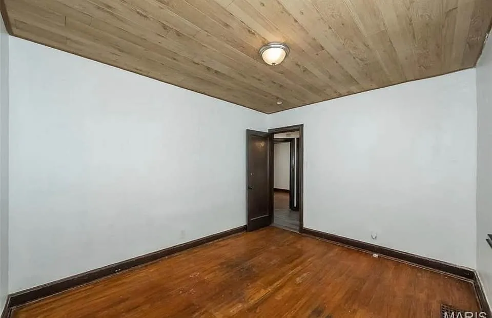 3 bed, 1008 sqft, $1,400 — Photo 4