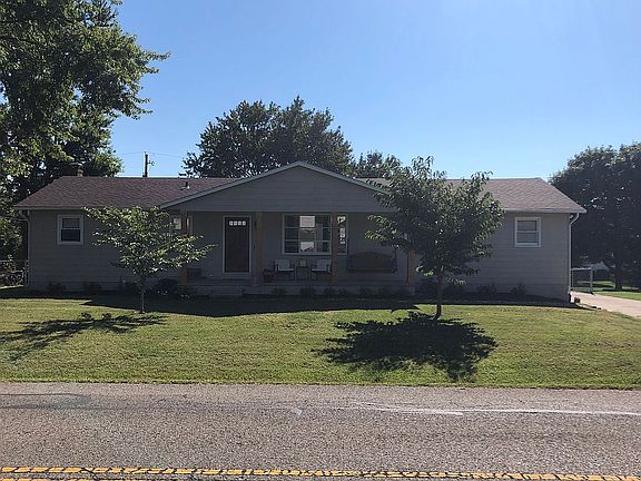 2nd image of 2300 Sheridan Dr