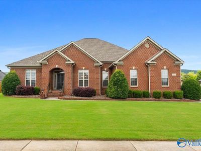 7578 Crestridge Dr, Owens Cross Roads, AL, 35763