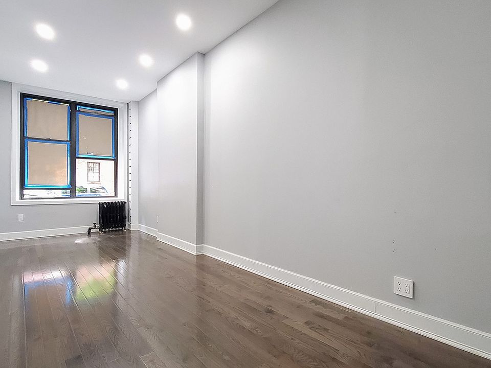 1st image of 215 W 16th St #11FF