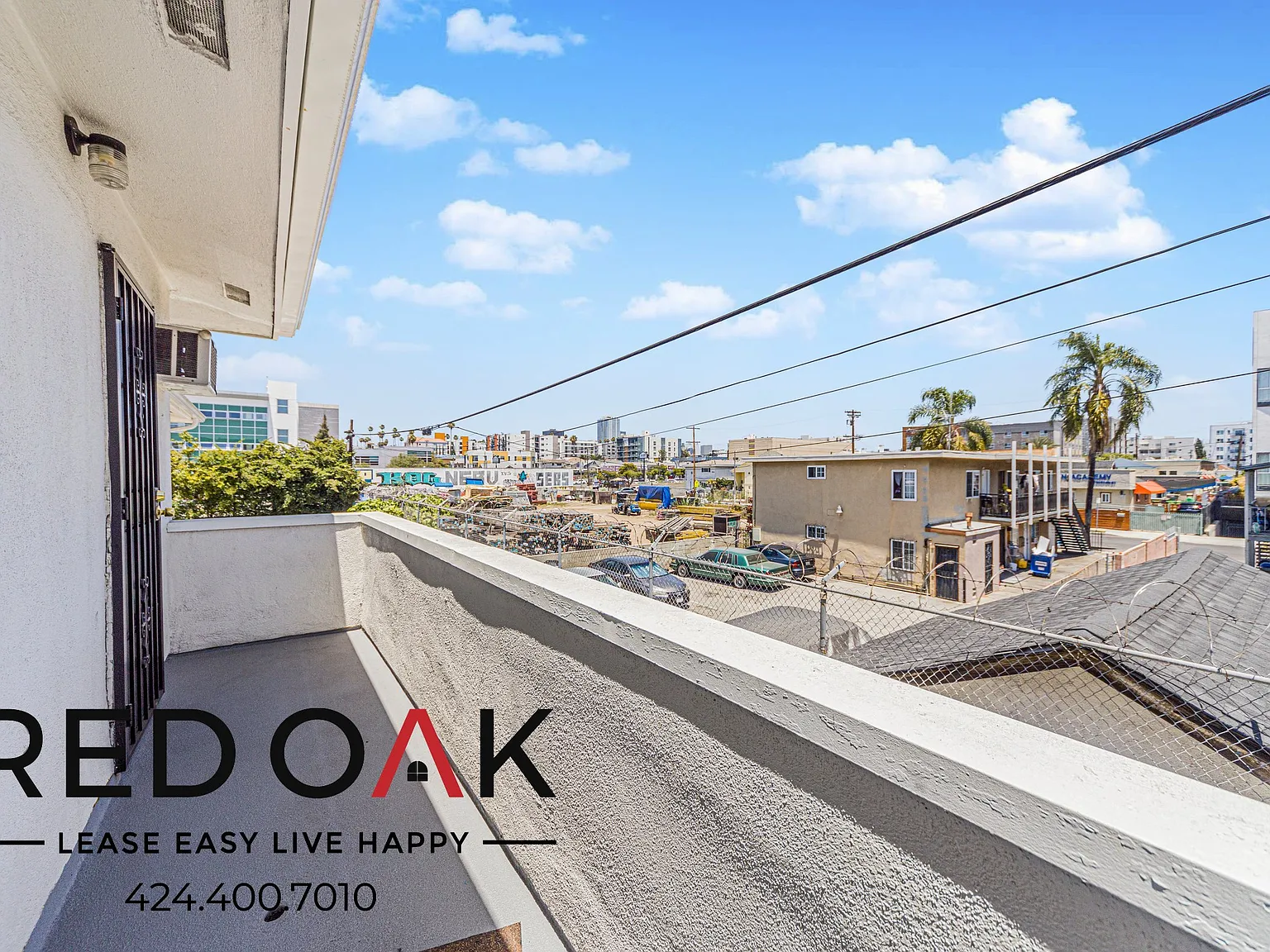 Refreshed 2-Bedroom with Included Parking & Private Balcony in Pico-Union! — Photo 3