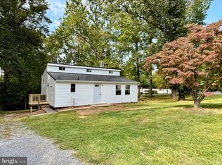269 Burnside Dr, Falling Waters, WV 25419