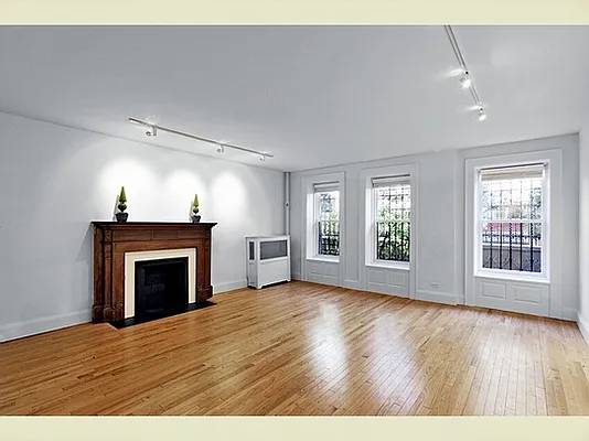 Rented by Stribling | media 37