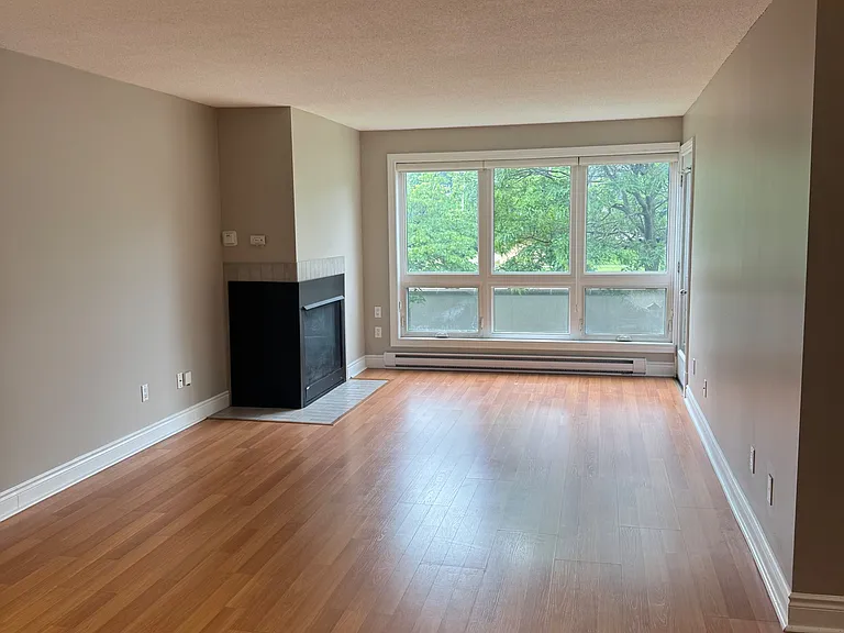 5 Jacksway Cres #206 — Photo 7