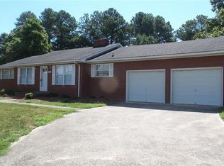 8082 N Nc Hwy 150, Clemmons, NC 27012