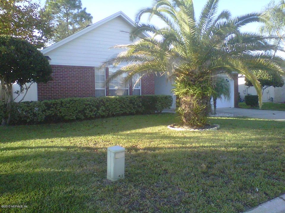 1st image of 4448 Pebble Brook Dr