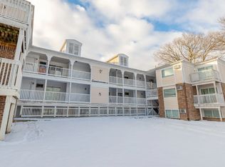 Ventnor Flatz, Lansing, MI 48910