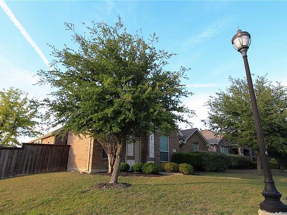 3rd image of 11910 Big Springs Dr